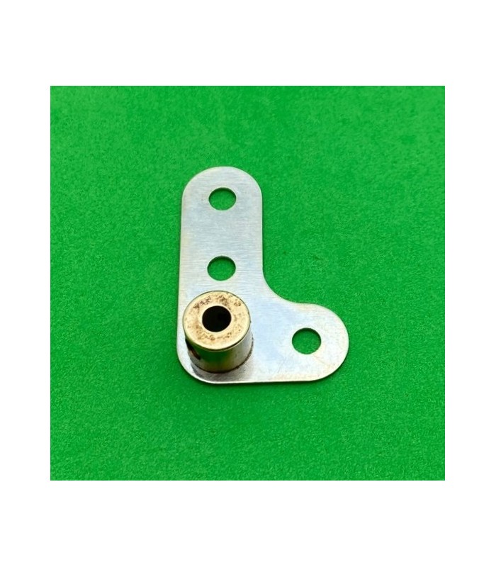 Corner bracket zn with right center boss Corner bracket zn with right center boss
