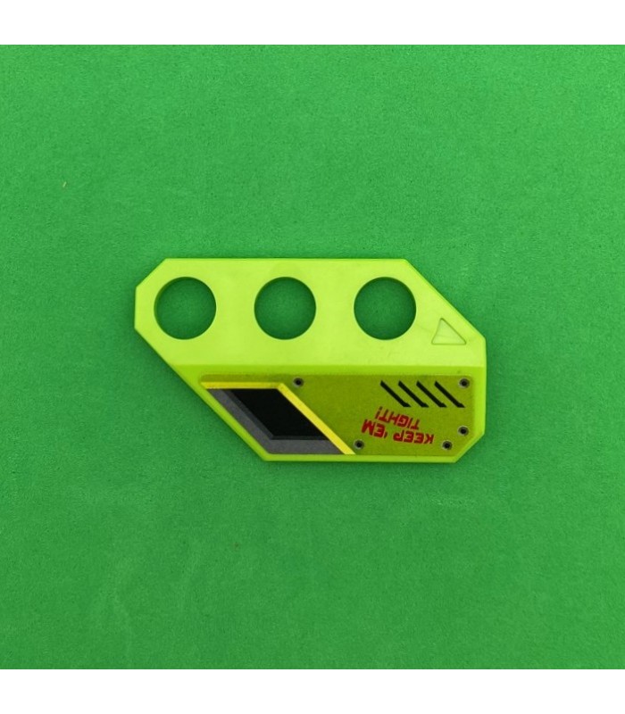 NMJ plaque coudée à 135° coté droit 3 trous vert clair NMJ plaque coudée à 135° coté droit 3 trous vert clair