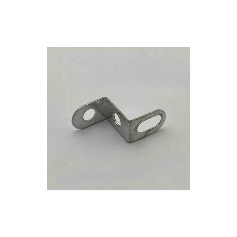 Narrow reversed angle bracket zn