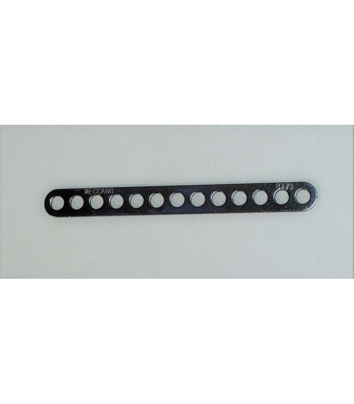 Bande étroite double perforations 13 trous zinguée Bande étroite double perforations 13 trous zinguée