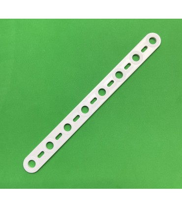 Mj Flat strip 8 holes white