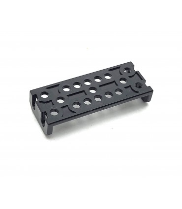 Plaque à rebord en plastique 2 x 7 trous noir (61mm x 25mm) seconde main