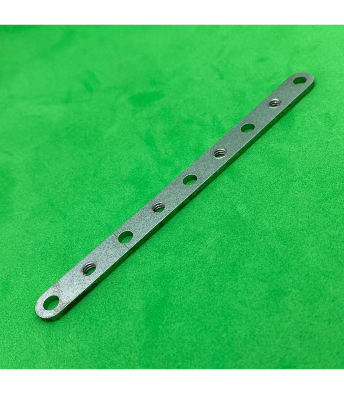 Special 9 threaded holes strip zn Special 9 threaded holes strip zn