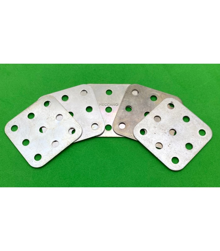 Plaque rigide 3x3 tr (38x38mm) zn de seconde main (lot de 5) Plaque rigide 3x3 tr (38x38mm) zn de seconde main (lot de 5)