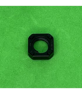 NMJ square nut black